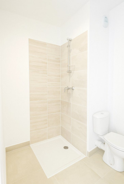 à vendre Appartement en frais réduits Les Angles - Photo 4