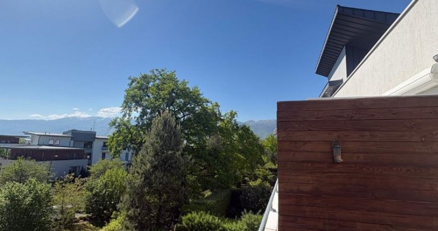 location Appartement terrasse Prevessin Moens
