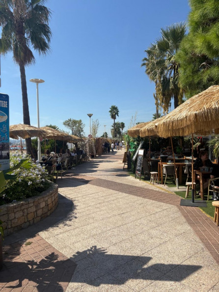 location Appartement en résidence Saint Laurent Du Var - Photo 2