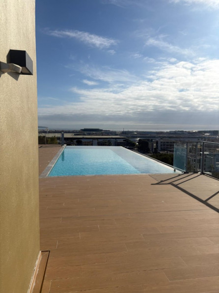 location Appartement en résidence Saint Laurent Du Var - Photo 1