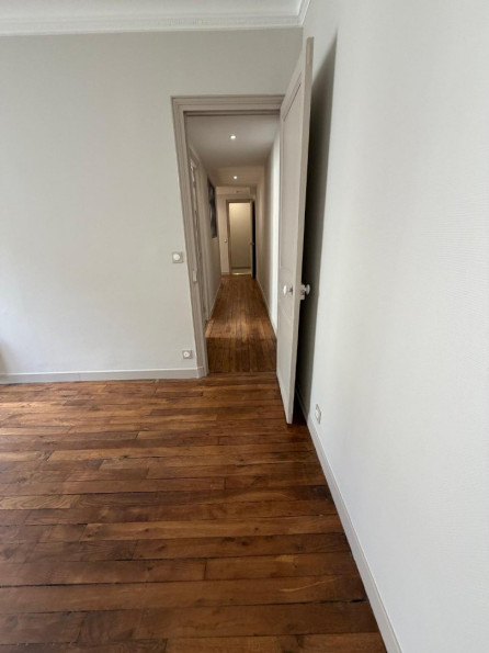 vente Appartement en résidence Paris 14eme Arrondissement - Photo 3
