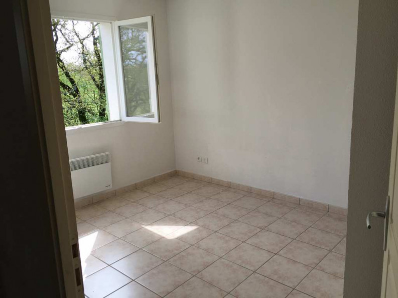 location Maison individuelle La Cavalerie - Photo 6