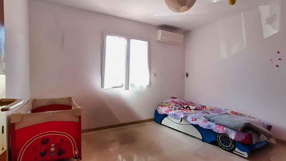 vente Maison et dépendances Creissan - Photo 10