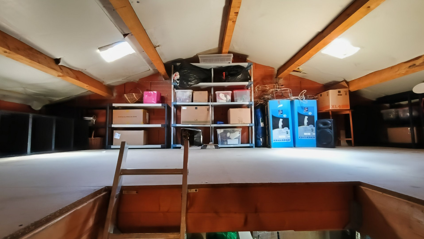 vente Maison et dépendances Creissan - Photo 17