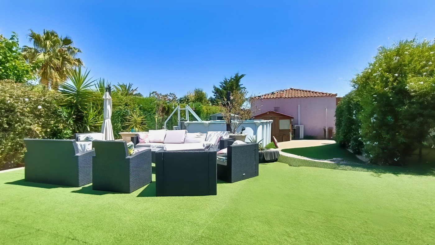 vente Maison et dépendances Creissan - Photo 2