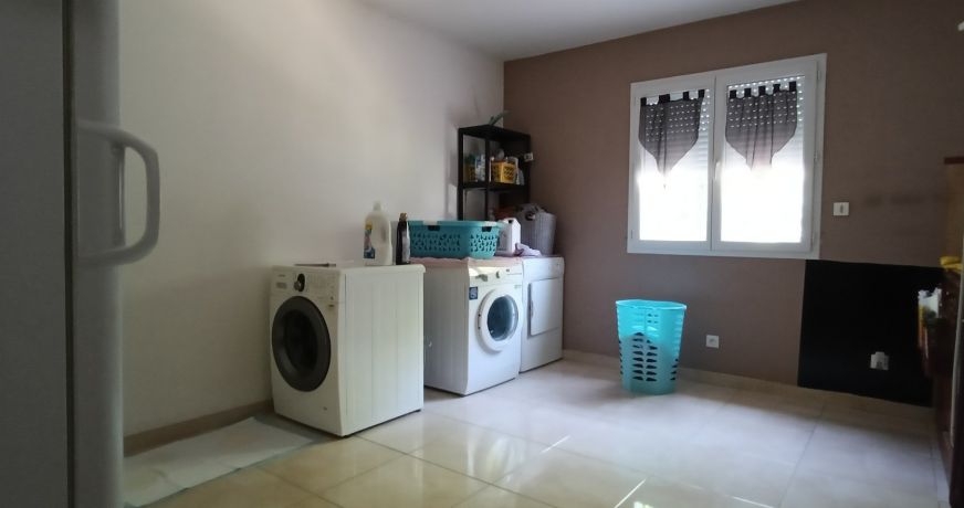 vente Maison et dépendances Creissan