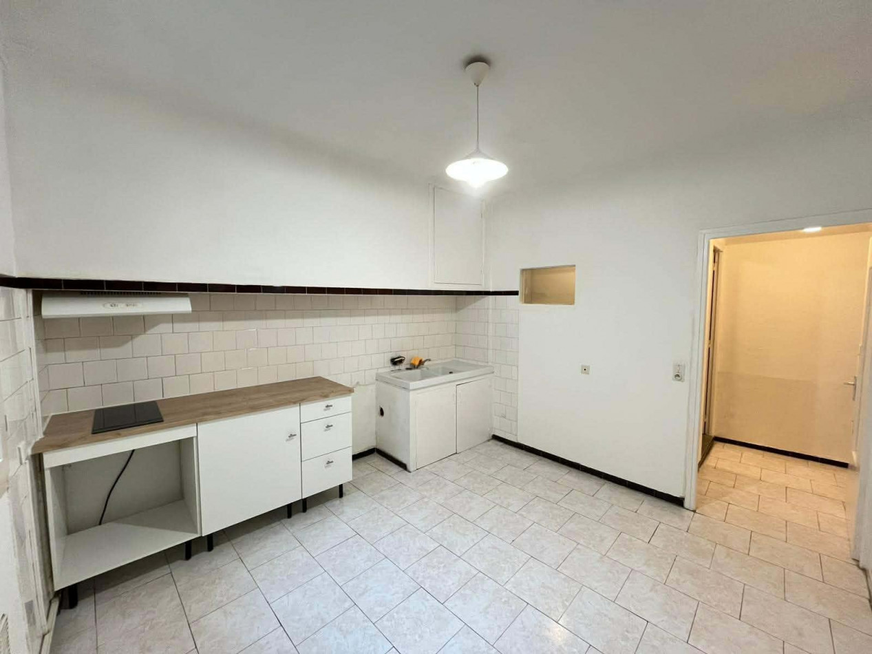 location Maison Magalas - Photo 2