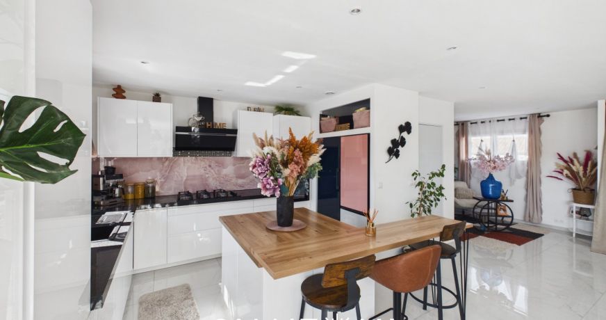 vente Maison Laurens
