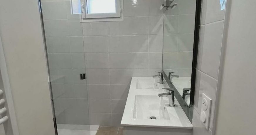 location Maison Cers