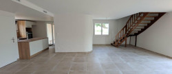 location Maison Cers