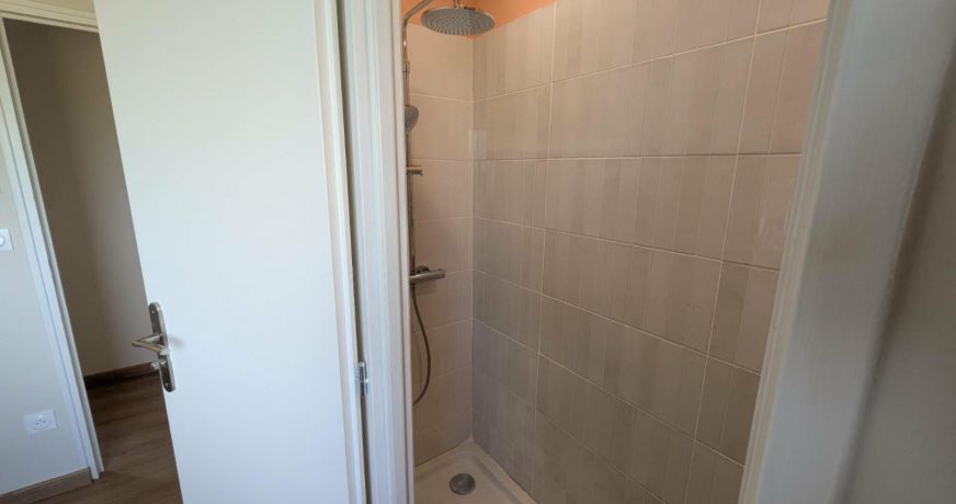 location Maison Cers