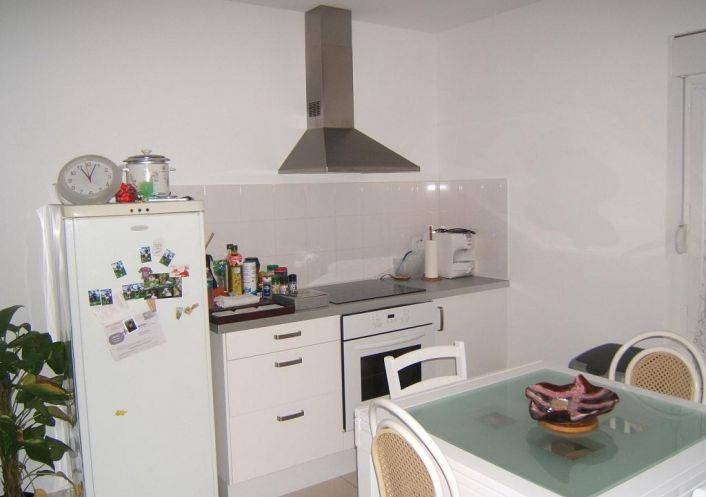 location Maison de village Puissalicon