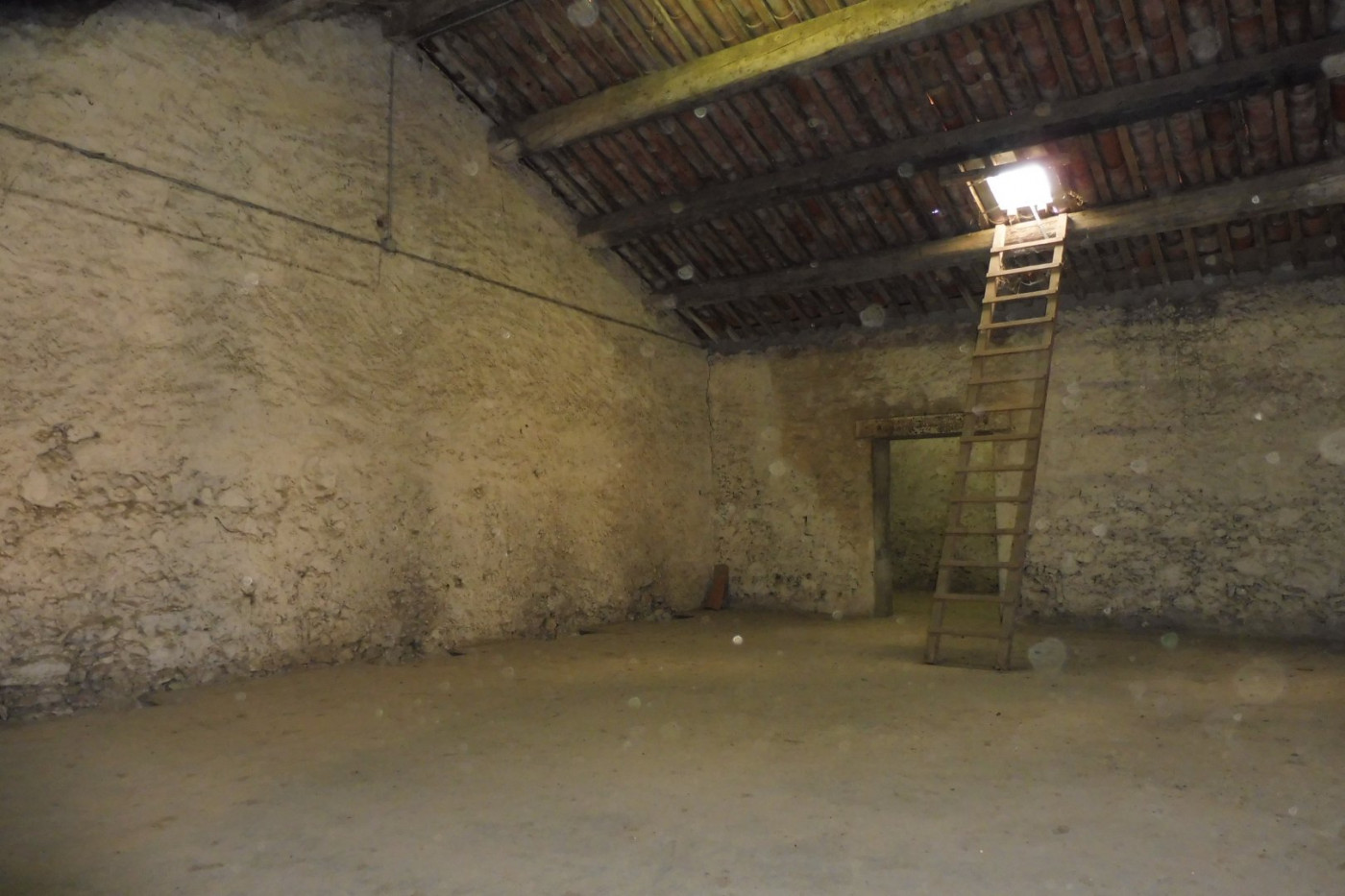 vente Remise en pierre Bassan - Photo 1