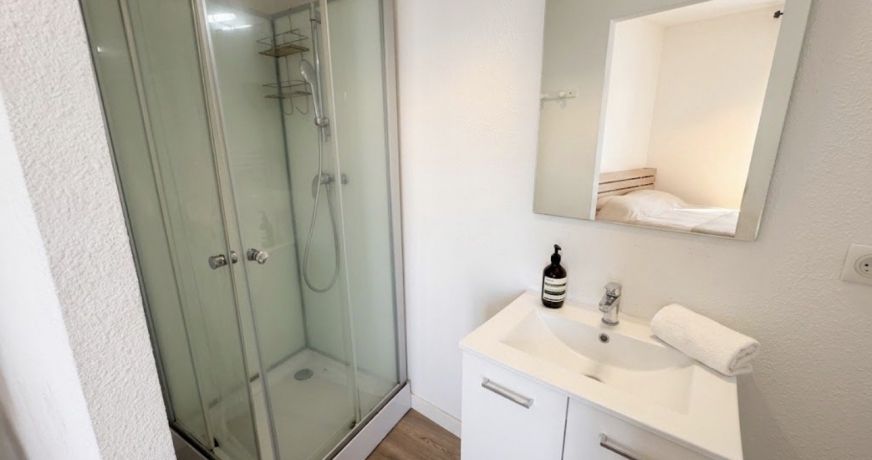 vente Immeuble Lespignan