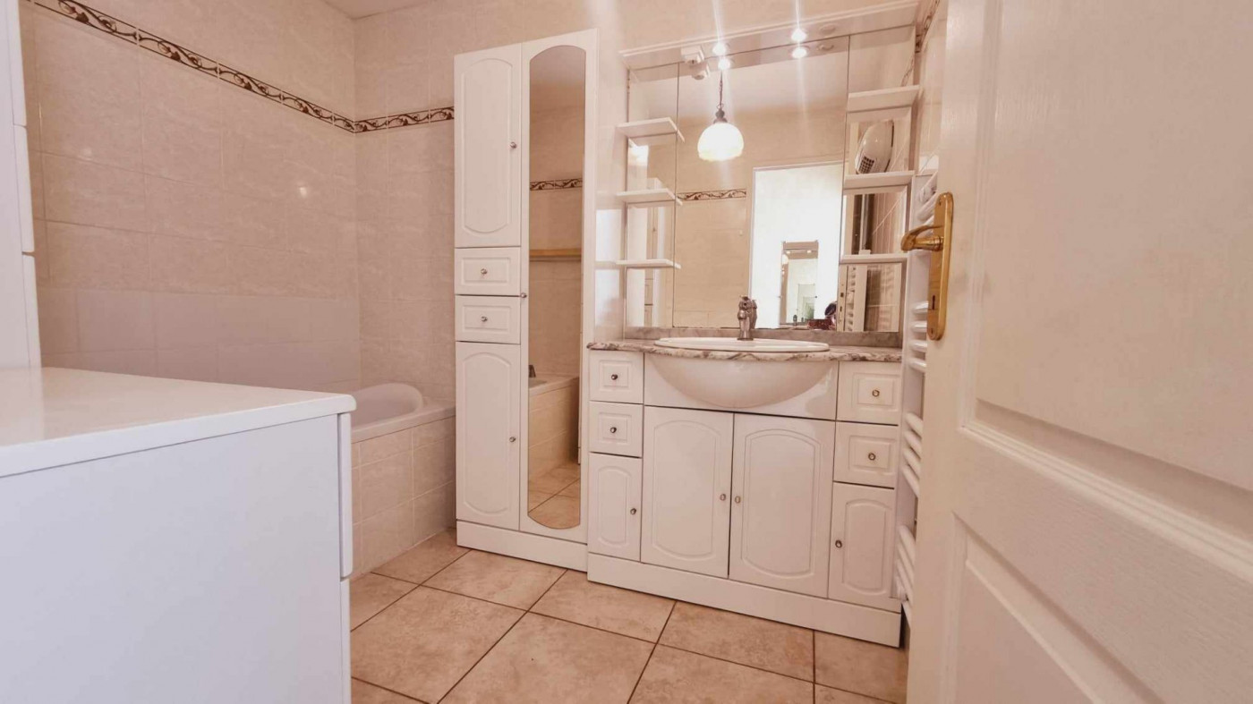 vente Maison Villeneuve Les Beziers - Photo 9