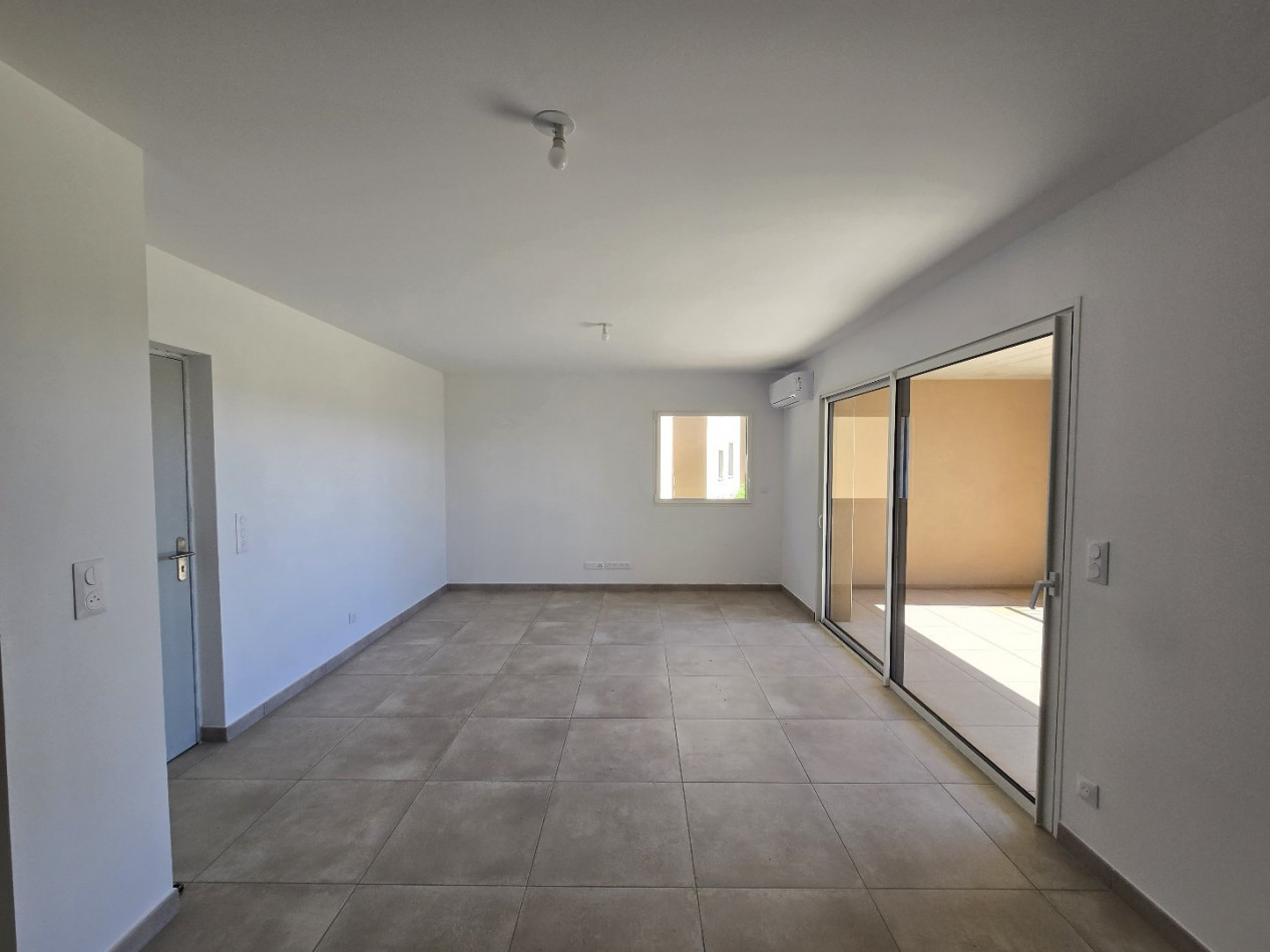 vente Appartement en frais réduits Serignan - Photo 2