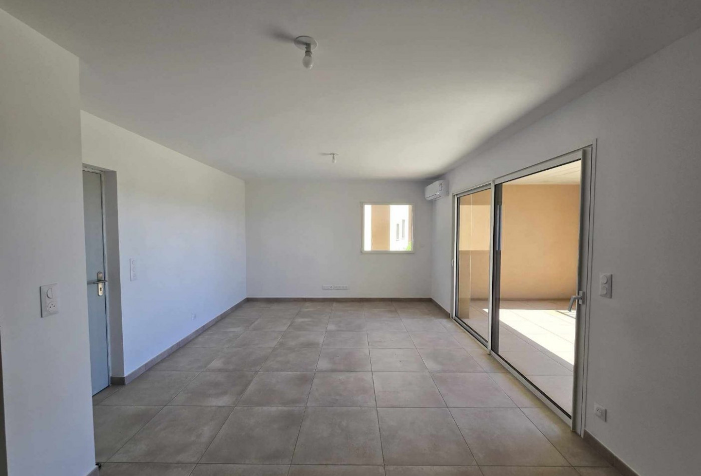 vente Appartement en frais réduits Serignan - Photo 3