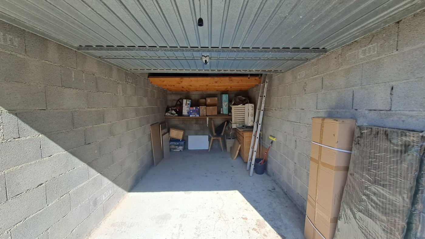 vente Garage Valras Plage - Photo 1