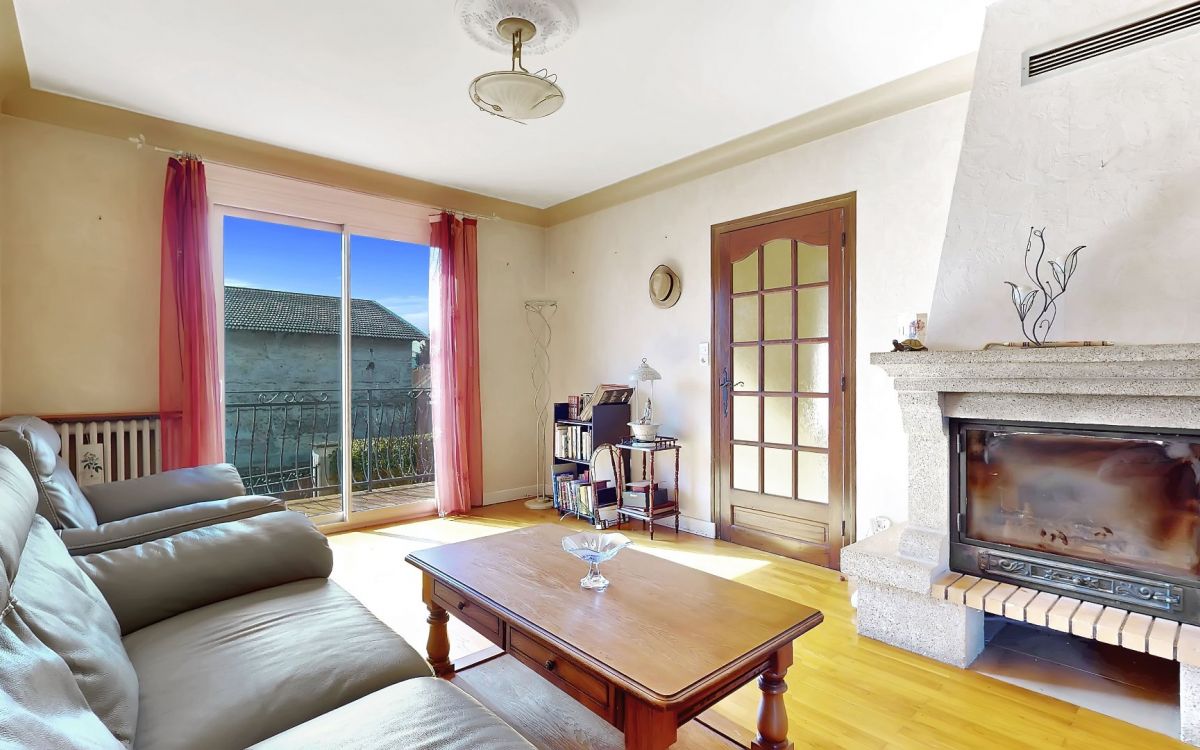 à vendre Maison de hameau Anneyron
