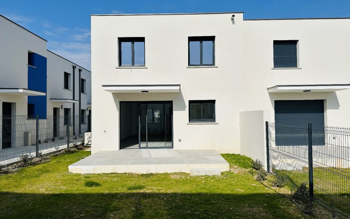 à louer Maison Serignan