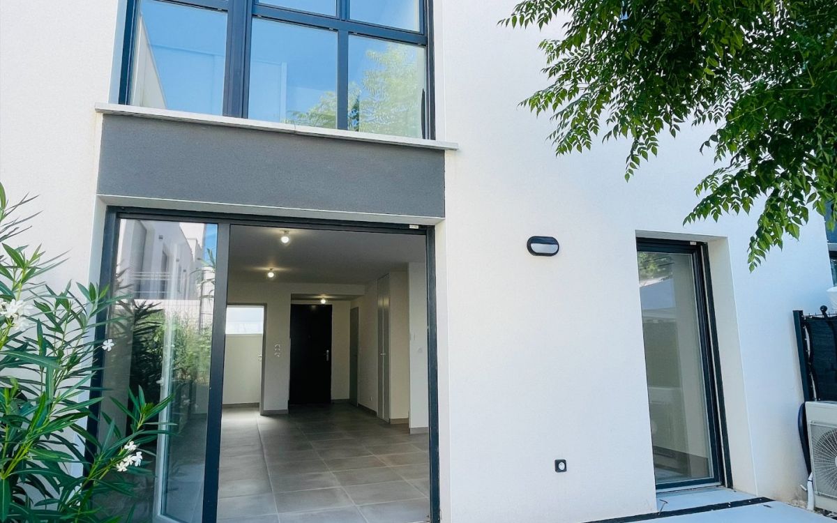 à louer Maison Serignan