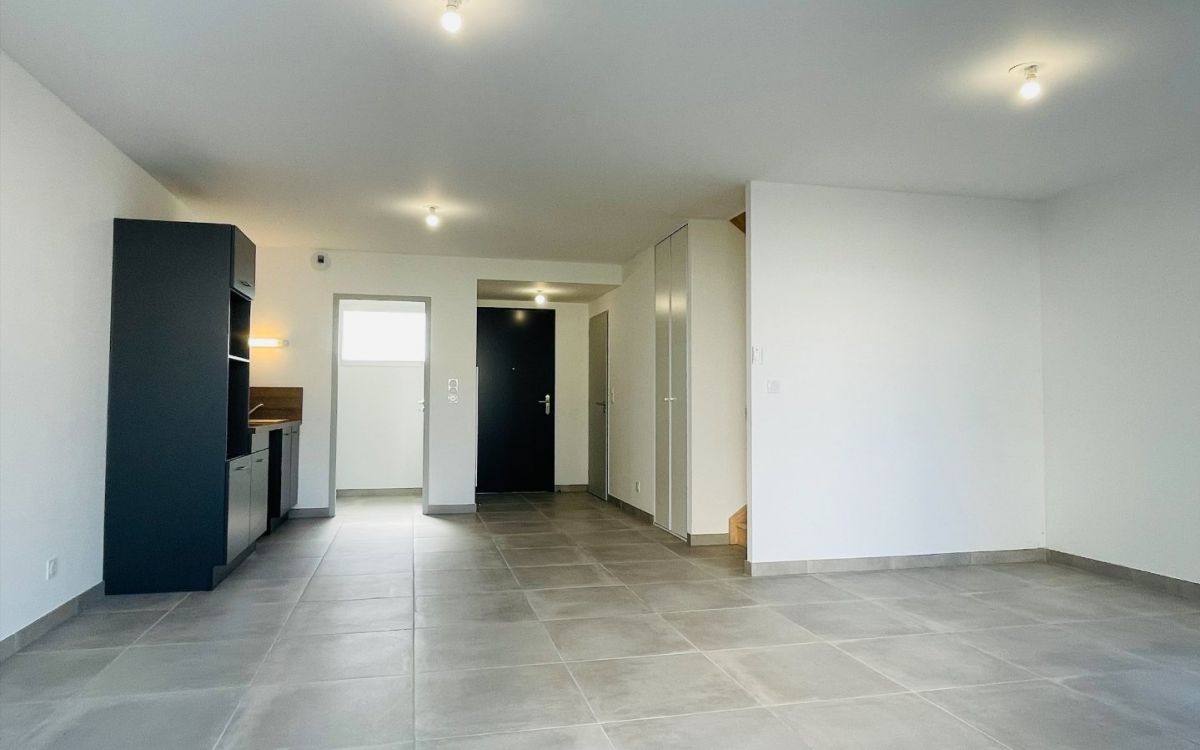 à louer Maison Serignan