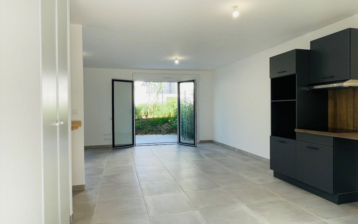 à louer Maison Serignan