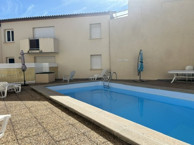 location Appartement Saint Aunes - Photo 7