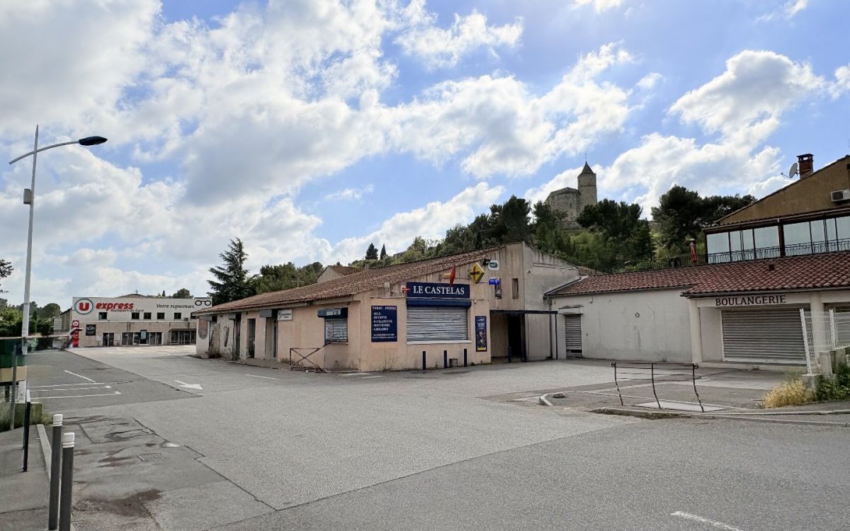 à louer Local commercial Rochefort Du Gard