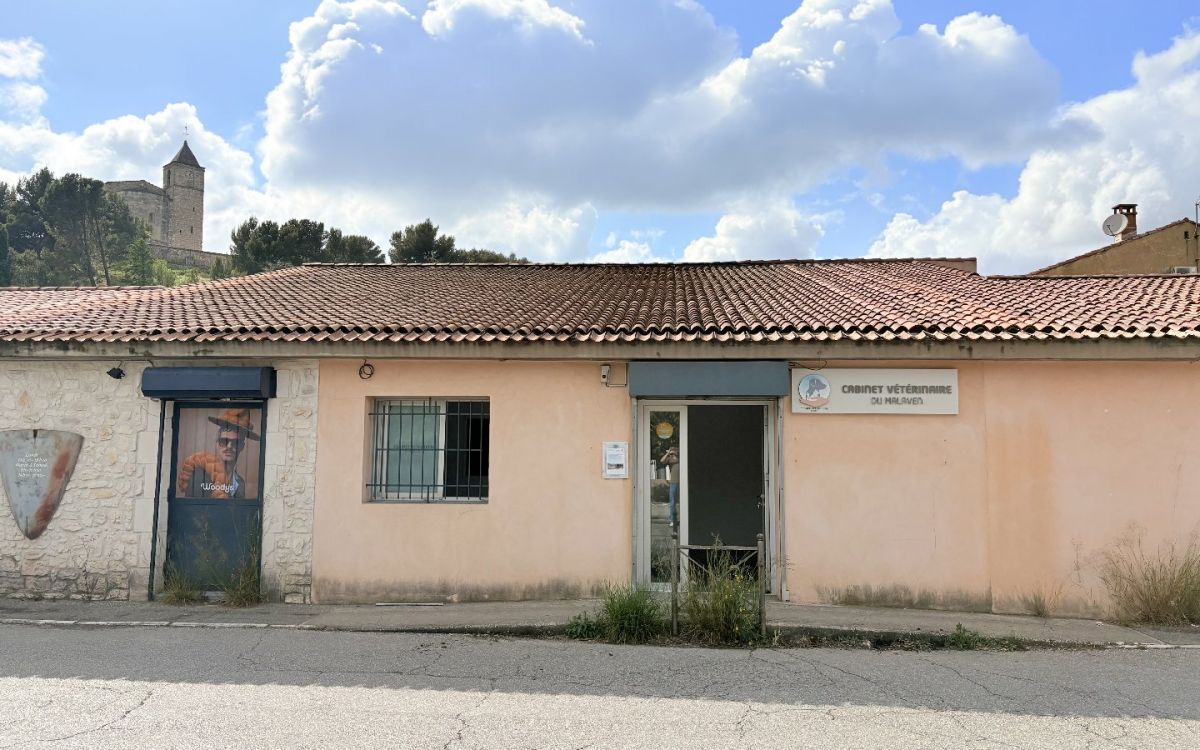 à louer Local commercial Rochefort Du Gard