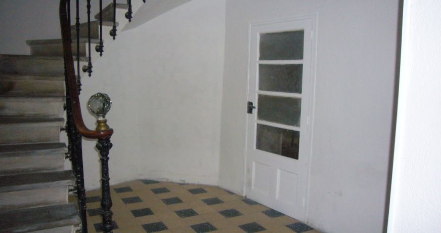 location Appartement rénové Corneilhan