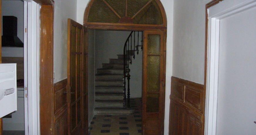 location Appartement rénové Corneilhan