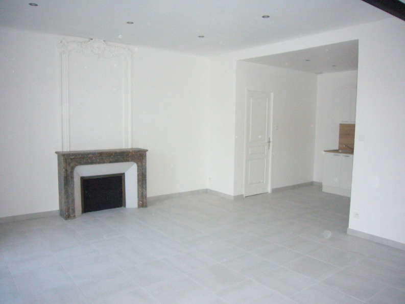 location Appartement rénové Corneilhan - Photo 10