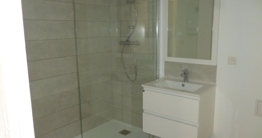 location Appartement bourgeois Nissan Lez Enserune