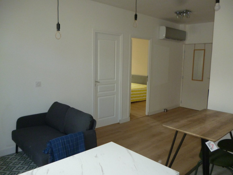 location Appartement rénové Beziers - Photo 4