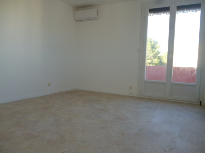 location Appartement rénové Beziers - Photo 5