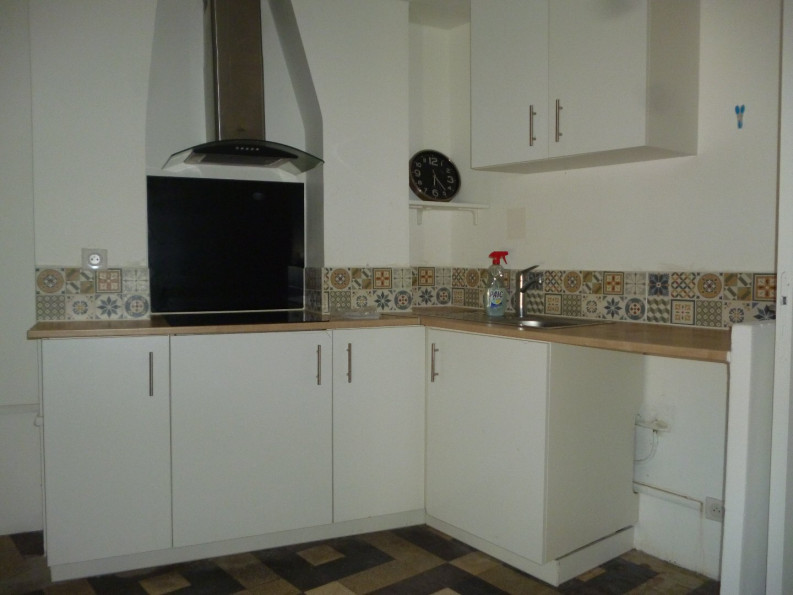 location Appartement rénové Beziers - Photo 3