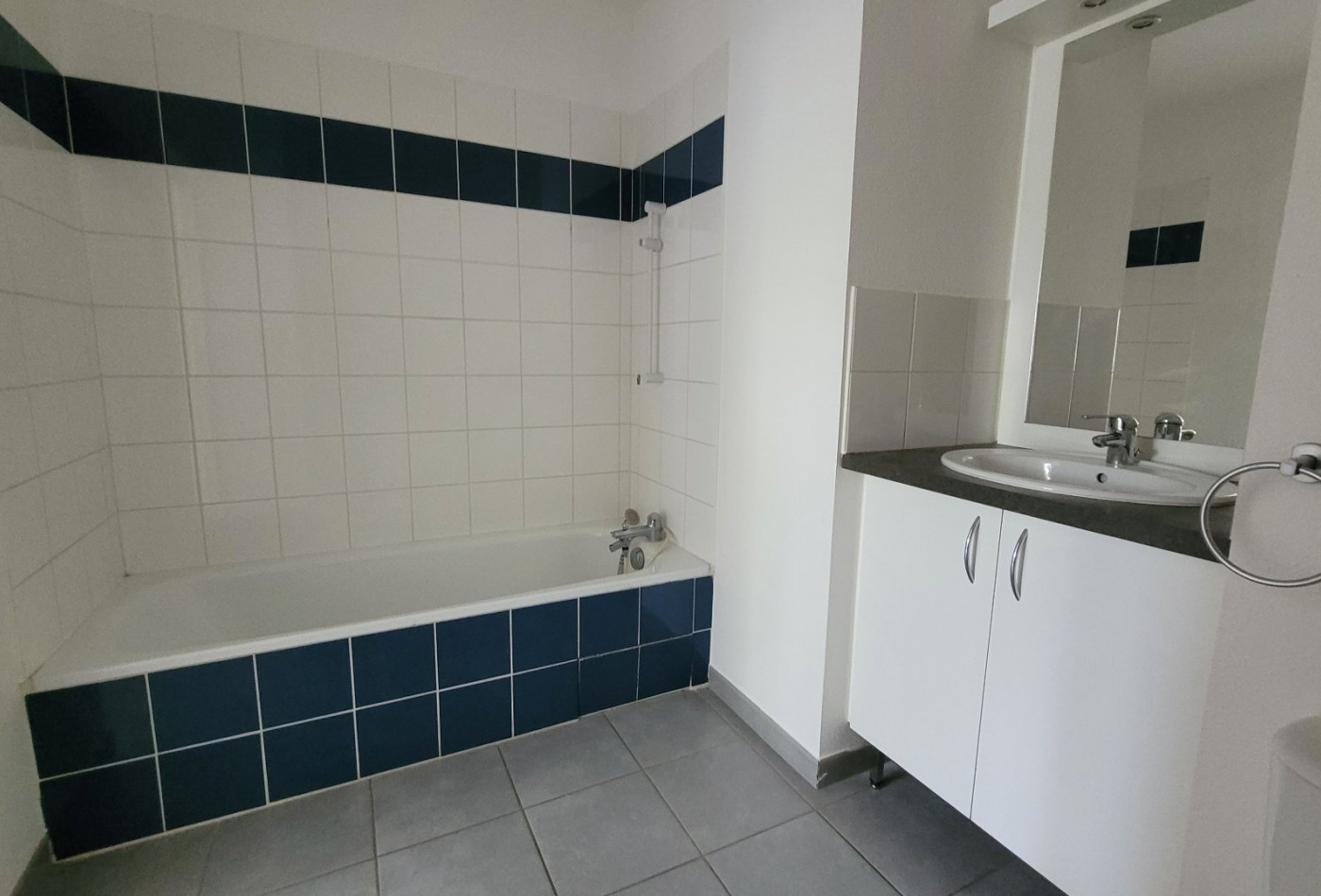 location Appartement en résidence Beziers - Photo 7