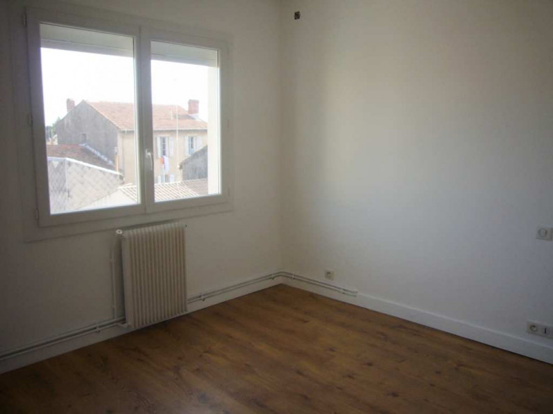 location Appartement en résidence Beziers - Photo 10