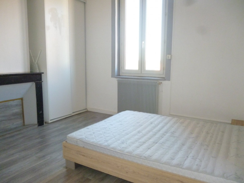 location Appartement rénové Beziers - Photo 6