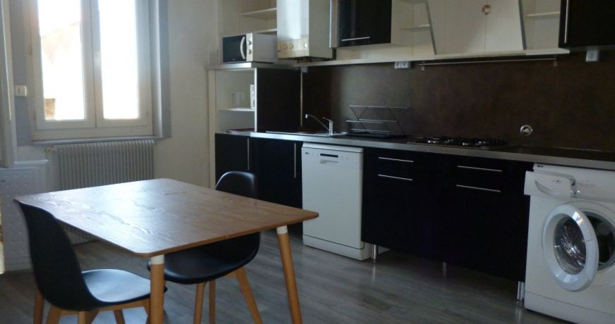 location Appartement rénové Beziers