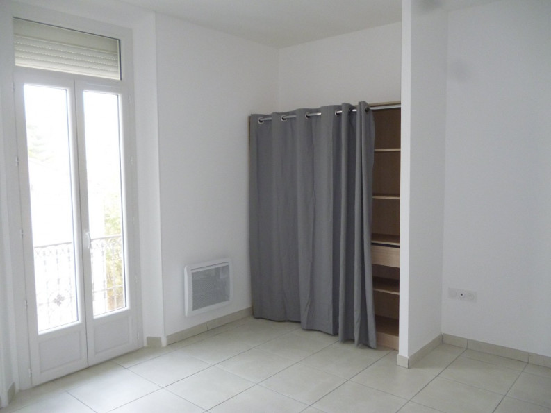 location Appartement rénové Beziers - Photo 10