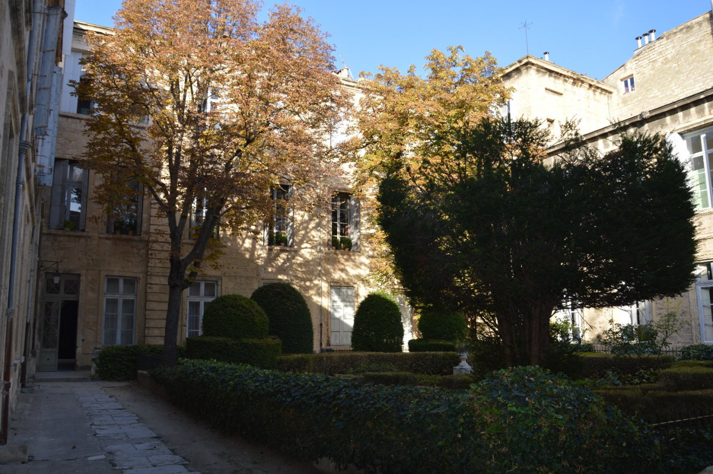 location Local commercial Montpellier - Photo 2