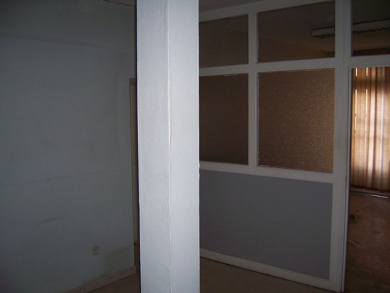 vente Bureau Clermont L'herault - Photo 2