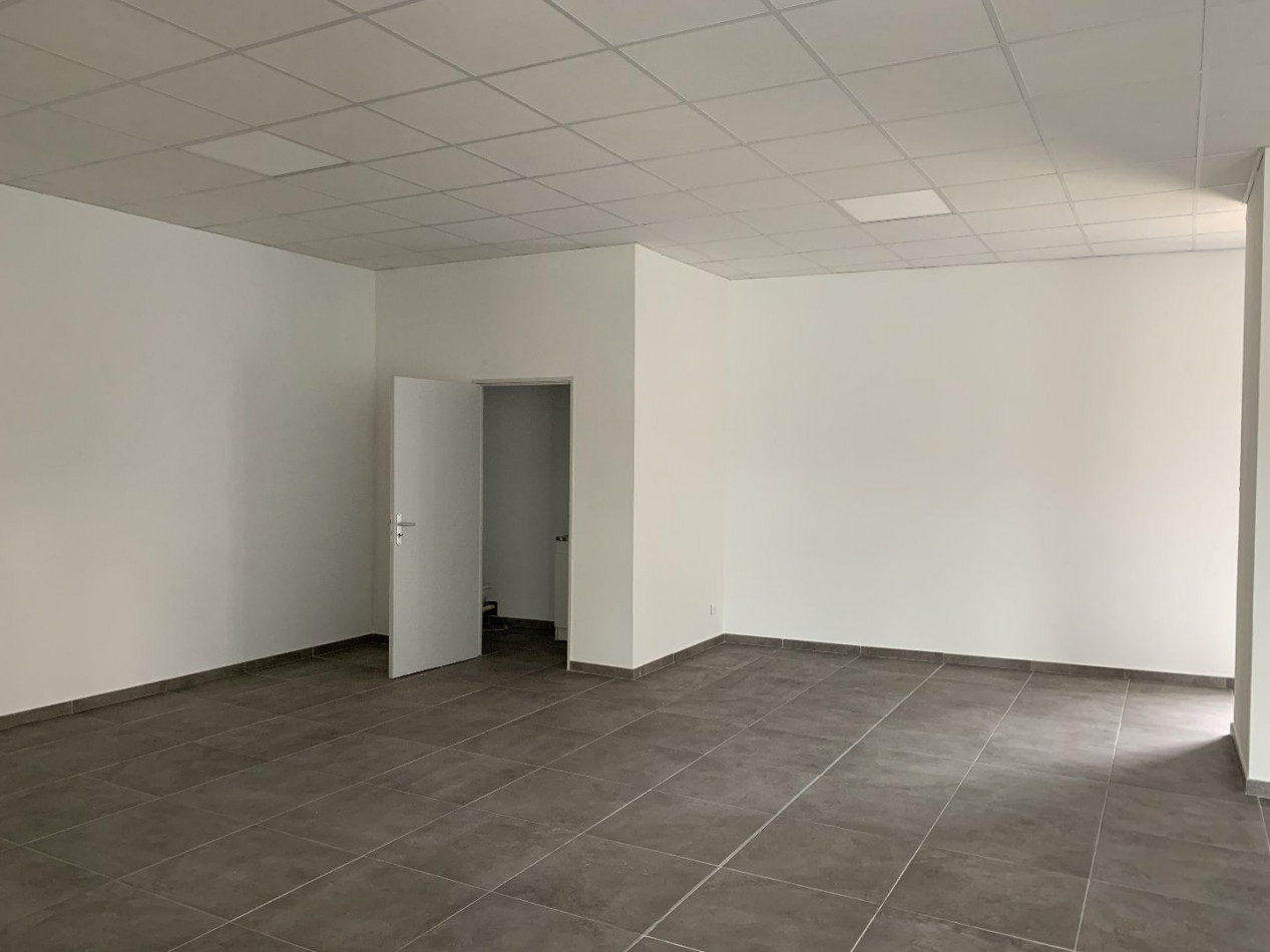 location Local commercial Castelnau Le Lez - Photo 3