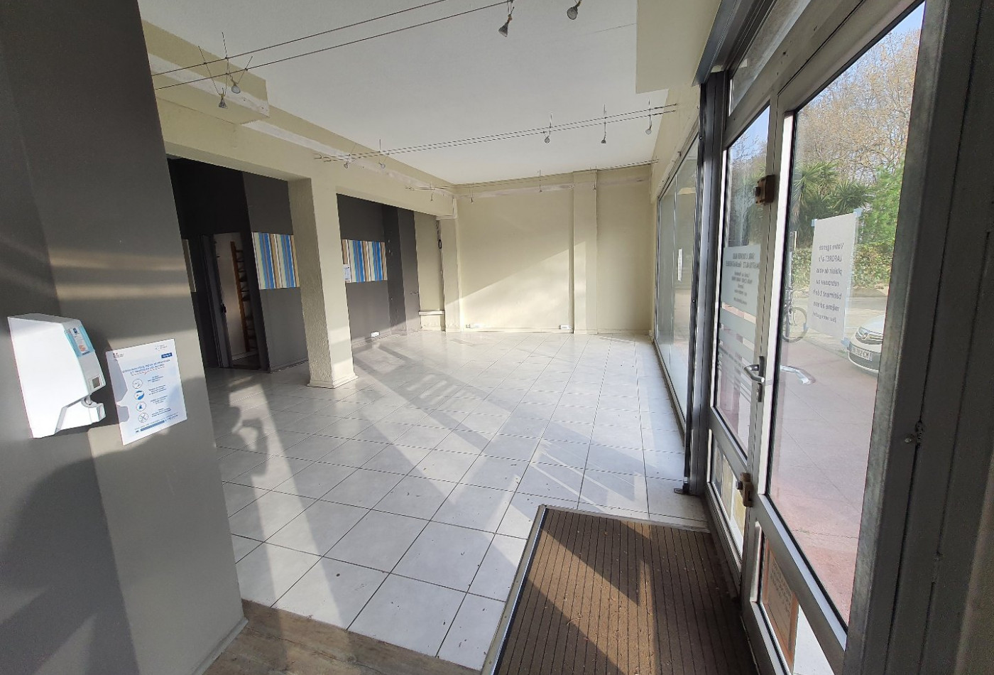 location Local commercial Montpellier - Photo 5