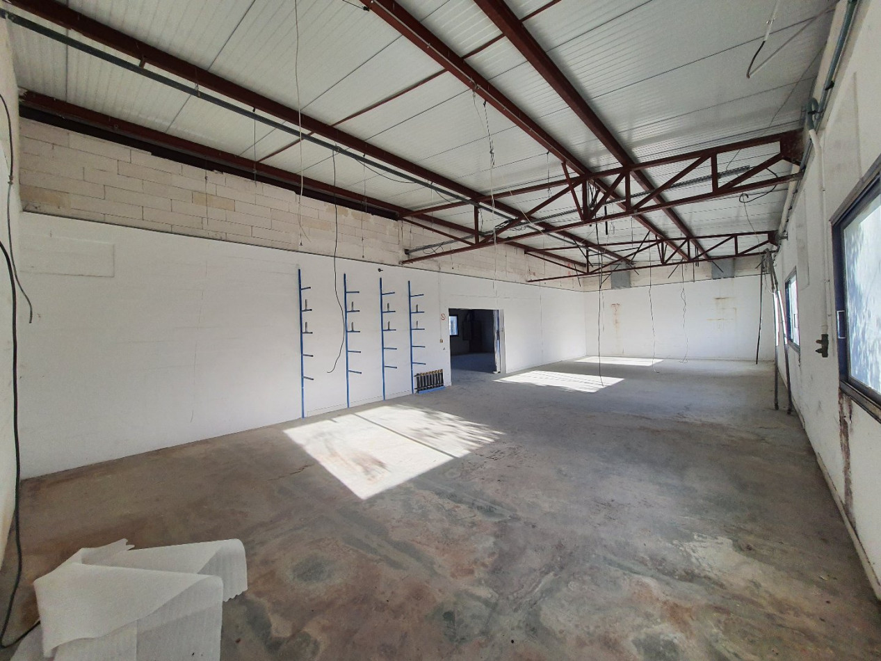 location Local commercial Mauguio - Photo 2