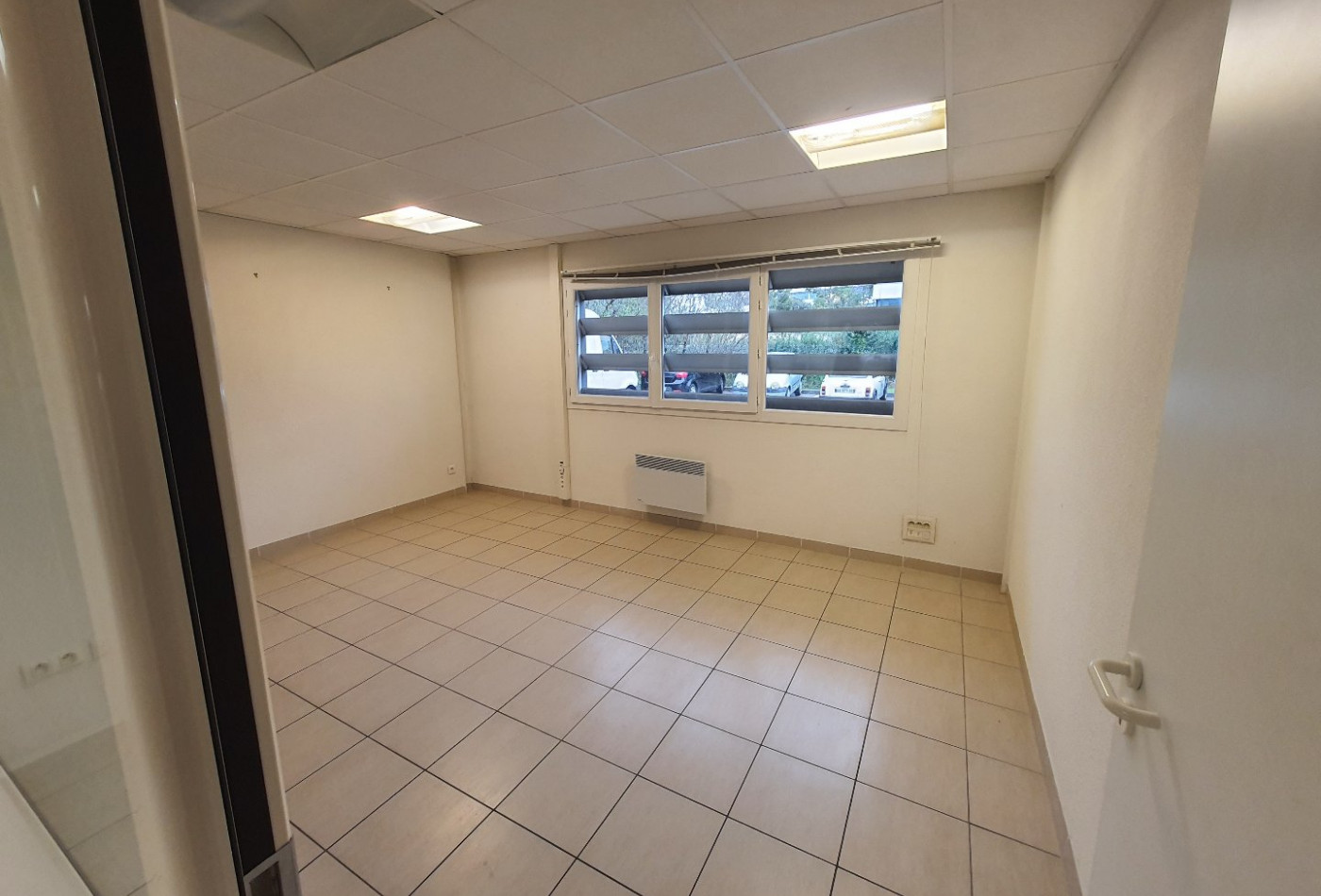 location Bureau Perols - Photo 1