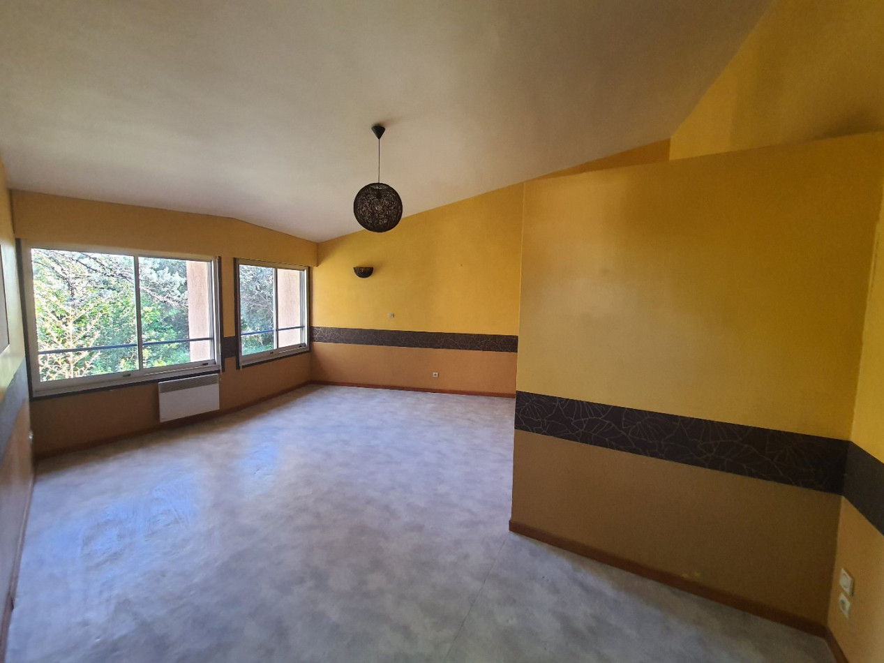 location Bureau Castelnau Le Lez - Photo 1