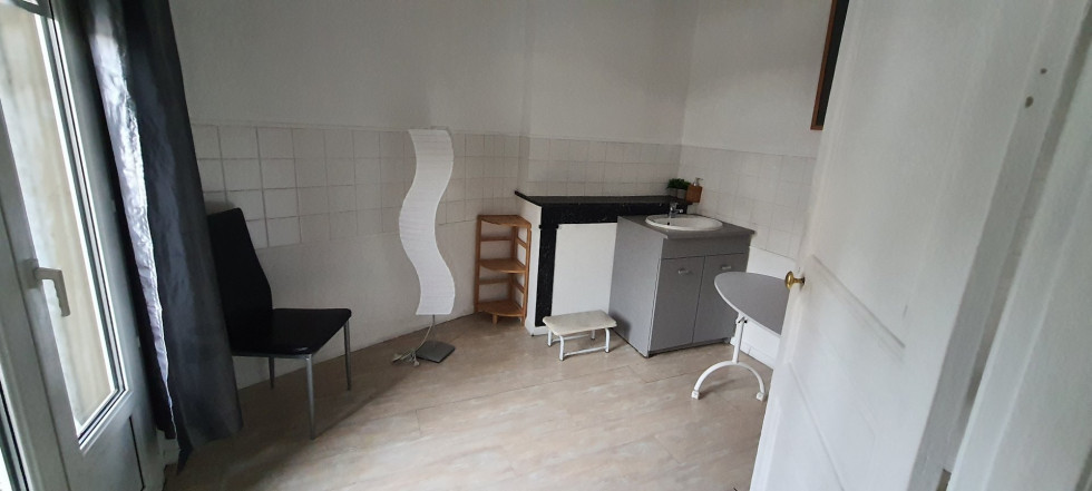 location Local commercial Montpellier - Photo 2